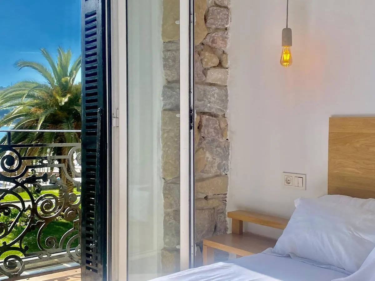 Guest house Mirandoalaconcha Rooms San Sebastian